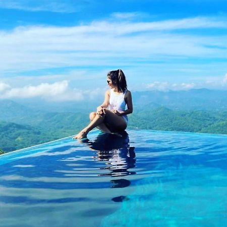 Green Acres Leisure Resort & Spa 캔디 외부 사진