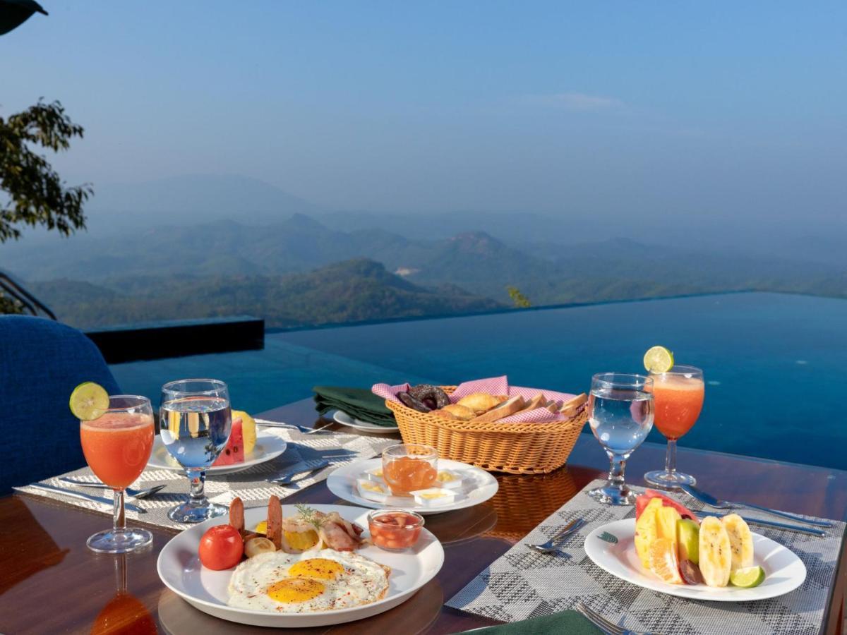 Green Acres Leisure Resort & Spa 캔디 외부 사진