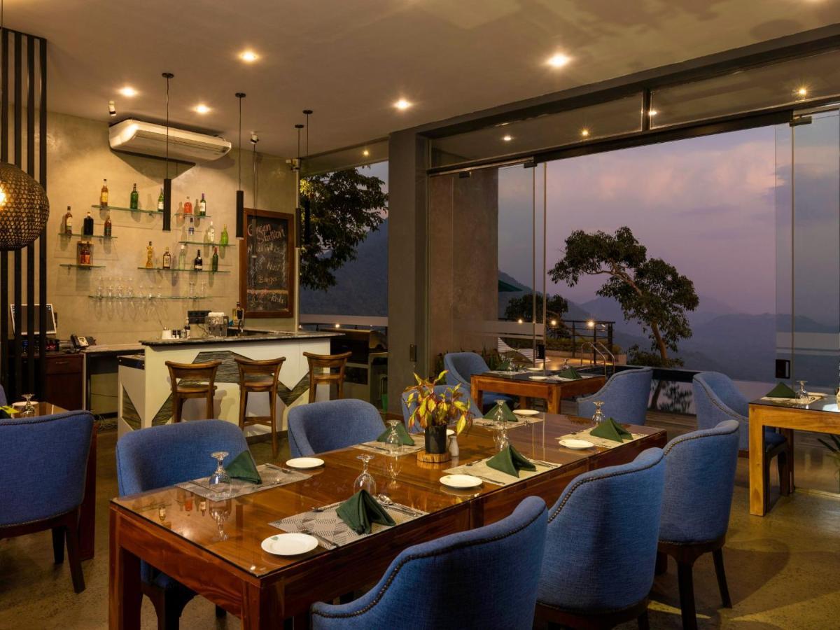 Green Acres Leisure Resort & Spa 캔디 외부 사진